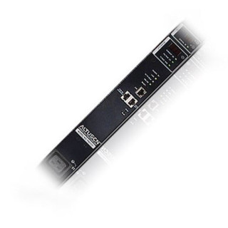 Réglette secteur 19'' 9 prises IEC C13 10A+voyant cordon 2.3m IEC C14