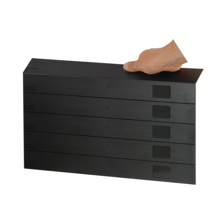 Face 19" 6U pliable à clipser en plastique noir (x10)